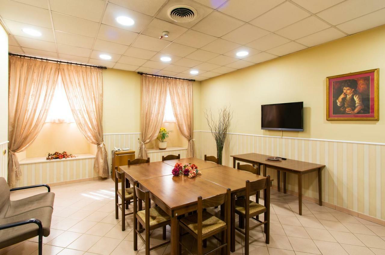 Casa Bacciarini Ξενοδοχείο Ρώμη Εξωτερικό φωτογραφία